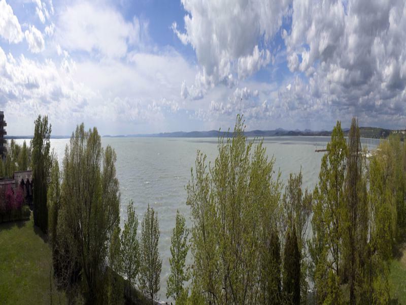 Club Aliga Retro Resort Balatonvilágos Exterior photo